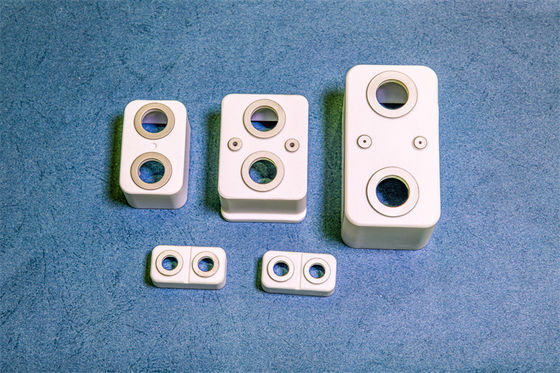 High Density 3.6g/cm3-3.9g/cm3 Alumina Ceramic Components with ≤1.0*10^-11 Gas Tightness for 1700°C Applications